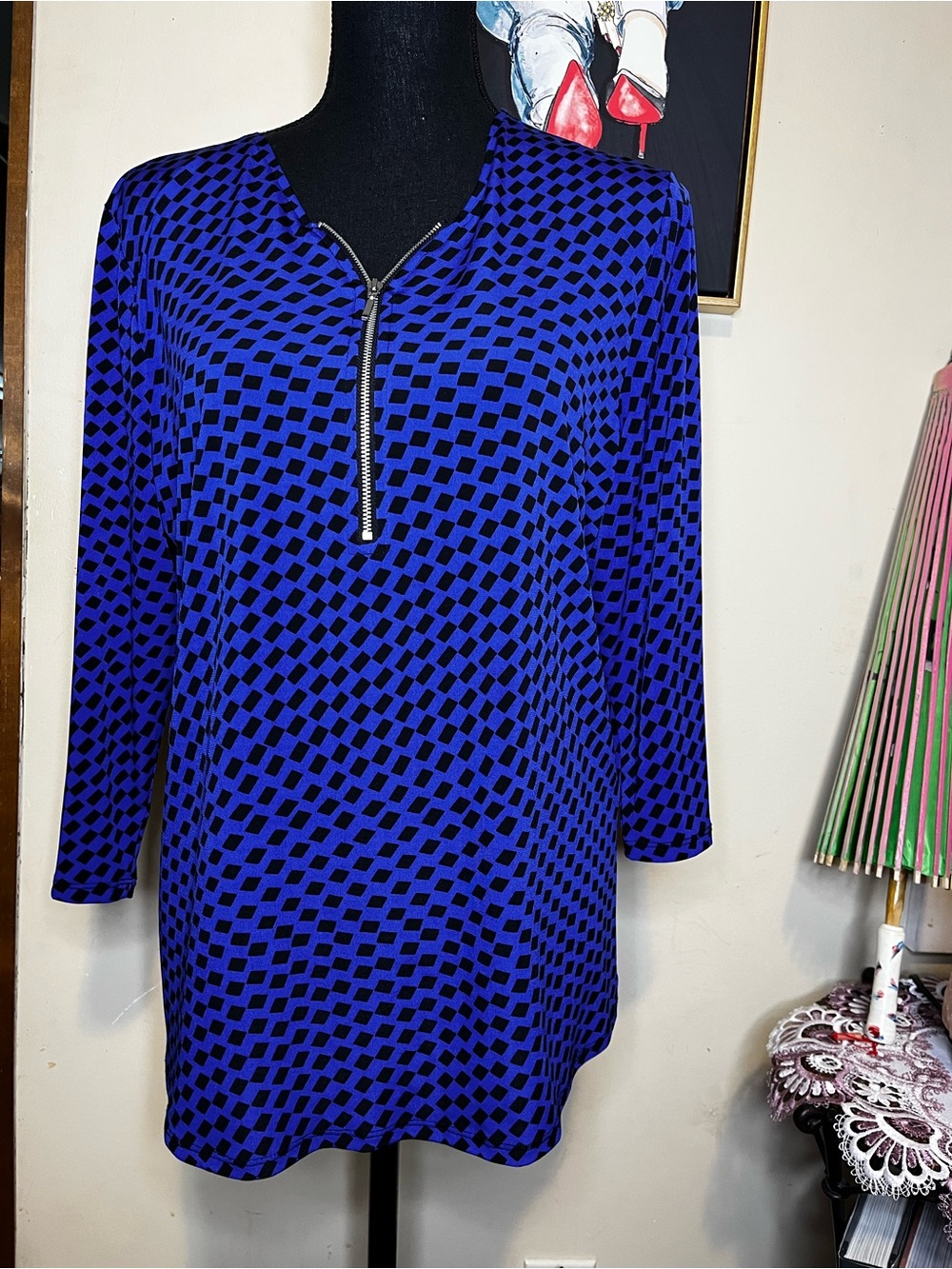 Women's Blue Patterned Zip-Front Blouse